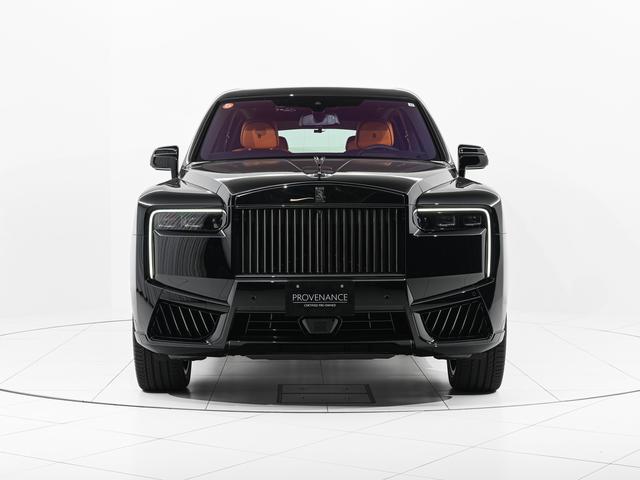 カリナン 2025モデル Black Badge Cullinan Series2(2枚目)