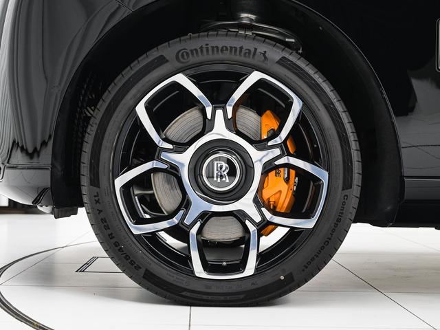 カリナン 2025モデル Black Badge Cullinan Series2(7枚目)