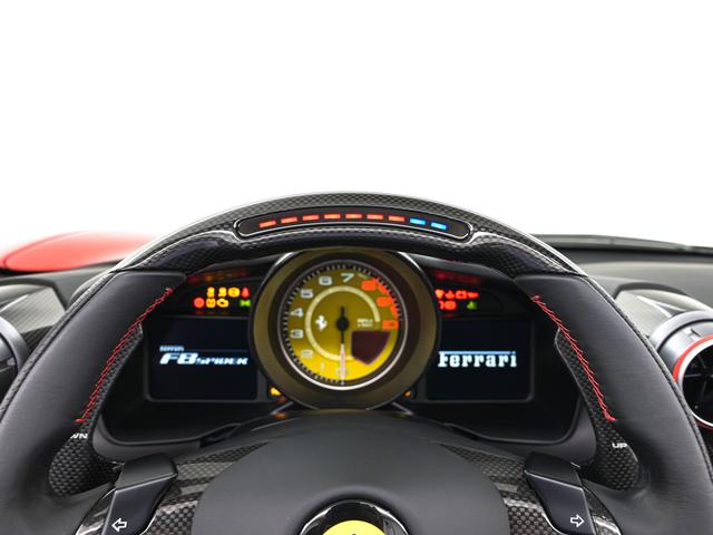 F8スパイダー F1 DCT アップルカープレイ フェラーリ認定中古車 メーカー保証付 フェラーリ・ロードサイドアシスタンス Ferrari Approved(14枚目)