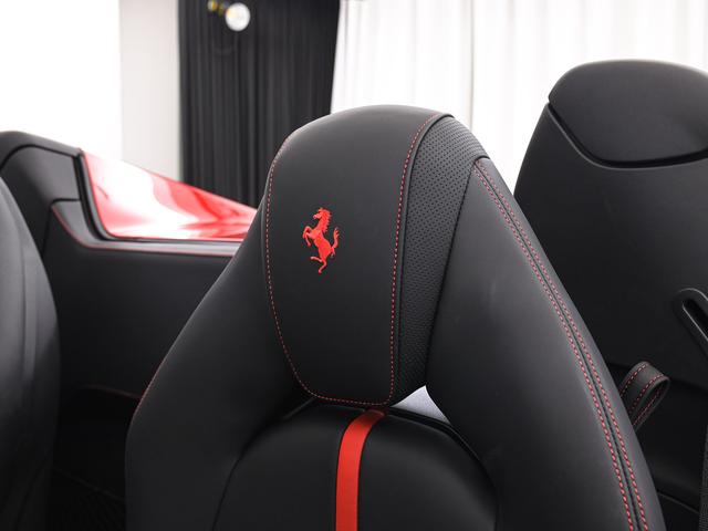 F8スパイダー F1 DCT アップルカープレイ フェラーリ認定中古車 メーカー保証付 フェラーリ・ロードサイドアシスタンス Ferrari Approved(15枚目)