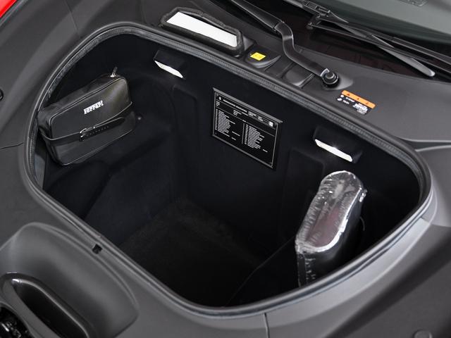 F8スパイダー F1 DCT アップルカープレイ フェラーリ認定中古車 メーカー保証付 フェラーリ・ロードサイドアシスタンス Ferrari Approved(28枚目)