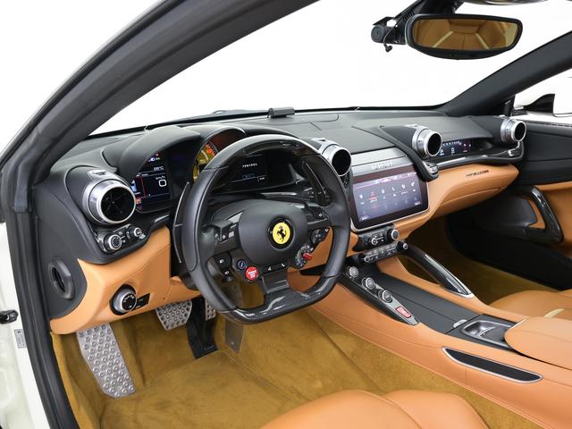 GTC4ルッソ 6.3 4WD 左ハンドル リフター パノラミックルーフ フェラーリ認定中古車 メーカー保証付 フェラーリ・ロードサイドアシスタンス Ferrari Approved(2枚目)