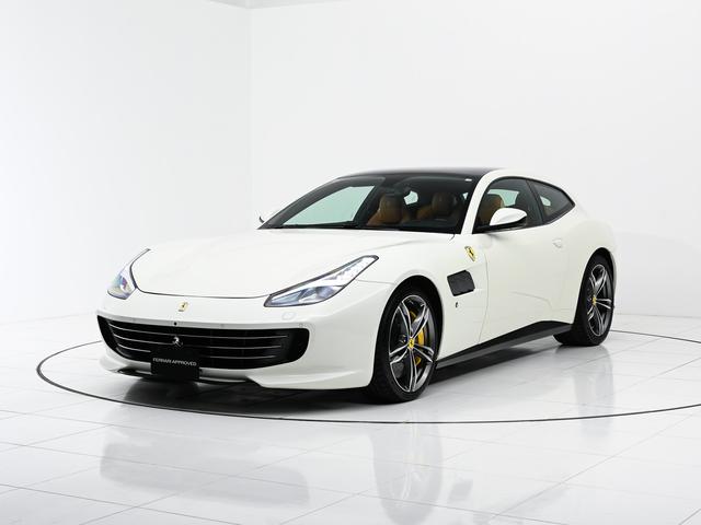 GTC4ルッソ 6.3 4WD 左ハンドル リフター パノラミックルーフ フェラーリ認定中古車 メーカー保証付 フェラーリ・ロードサイドアシスタンス Ferrari Approved(8枚目)