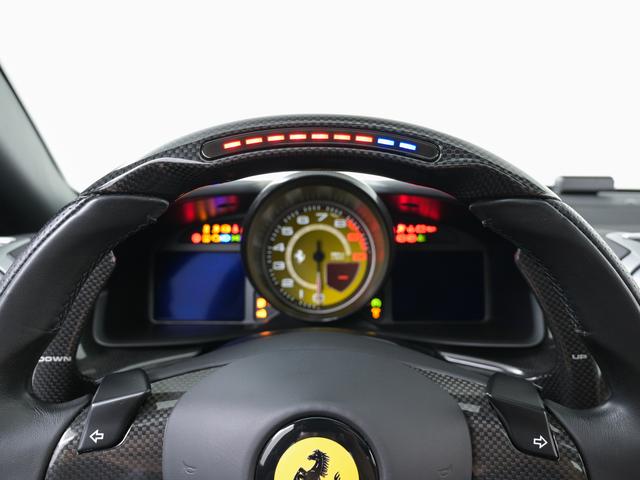 GTC4ルッソ 6.3 4WD 左ハンドル リフター パノラミックルーフ フェラーリ認定中古車 メーカー保証付 フェラーリ・ロードサイドアシスタンス Ferrari Approved(22枚目)