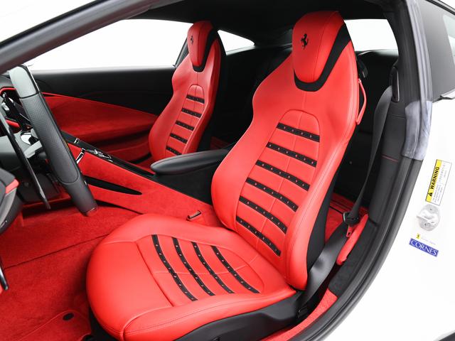 ローマ Ｆ１　ＤＣＴ　左Ｈ　マグネライド　フェラーリ認定中古車　メーカー保証付　フェラーリ・ロードサイドアシスタンス　Ｆｅｒｒａｒｉ　Ａｐｐｒｏｖｅｄ（3枚目）