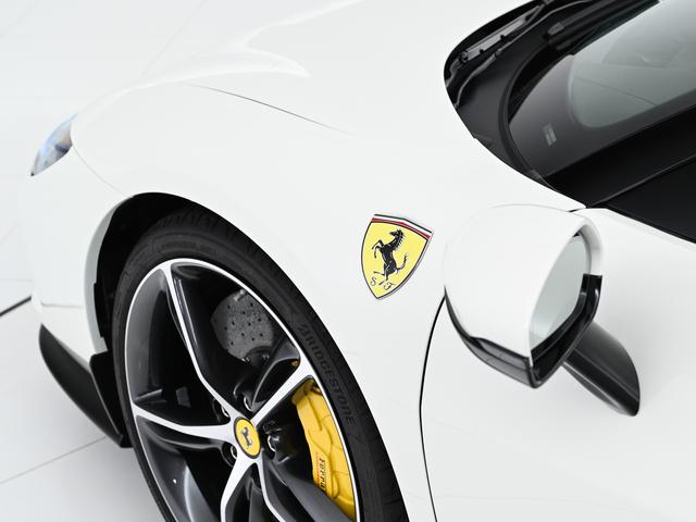 296GTB F1 DCT 左H Apple Carplay フェラーリ認定中古車 メーカー保証付 フェラーリ・ロードサイドアシスタンス Ferrari Approved(15枚目)