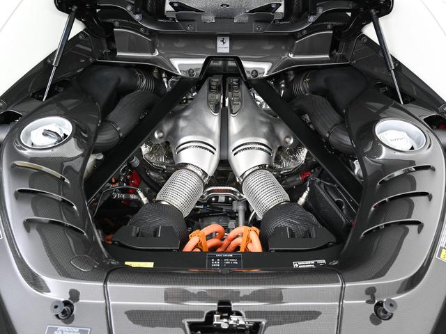 296GTB F1 DCT 左H Apple Carplay フェラーリ認定中古車 メーカー保証付 フェラーリ・ロードサイドアシスタンス Ferrari Approved(18枚目)