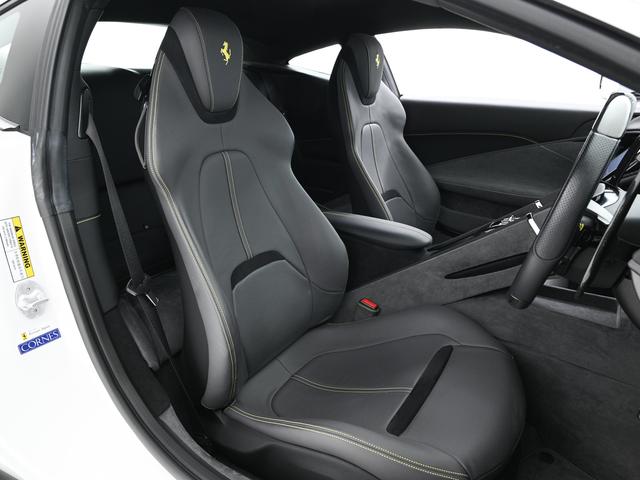 ローマ Ｆ１　ＤＣＴ　右Ｈ　カーボンＦＳＲ　フェラーリ認定中古車　メーカー保証付　フェラーリ・ロードサイドアシスタンス　Ｆｅｒｒａｒｉ　Ａｐｐｒｏｖｅｄ（3枚目）