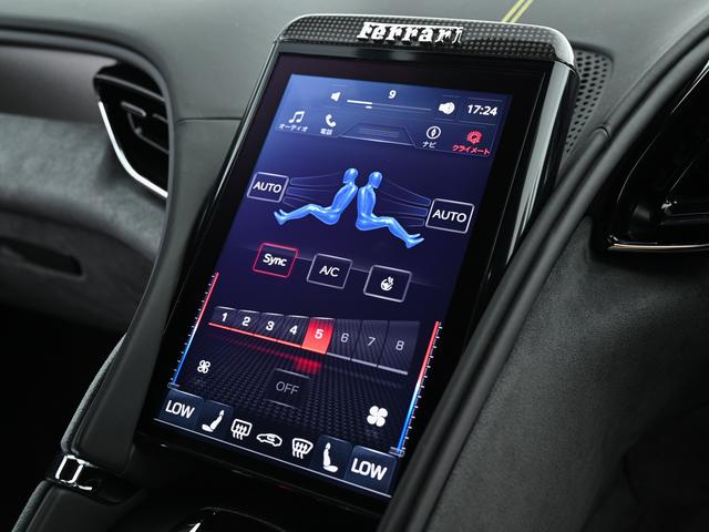 ローマ Ｆ１　ＤＣＴ　右Ｈ　カーボンＦＳＲ　フェラーリ認定中古車　メーカー保証付　フェラーリ・ロードサイドアシスタンス　Ｆｅｒｒａｒｉ　Ａｐｐｒｏｖｅｄ（26枚目）