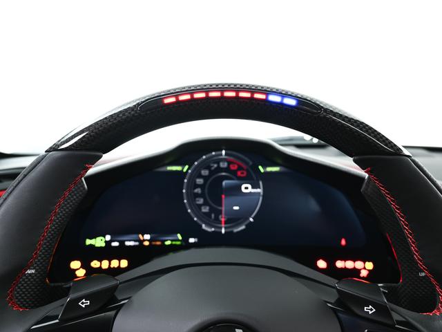 SF90スパイダー F1 DCT E4WD 左H Apple Carplay フェラーリ認定中古車 メーカー保証付 フェラーリ・ロードサイドアシスタンス Ferrari Approved(21枚目)