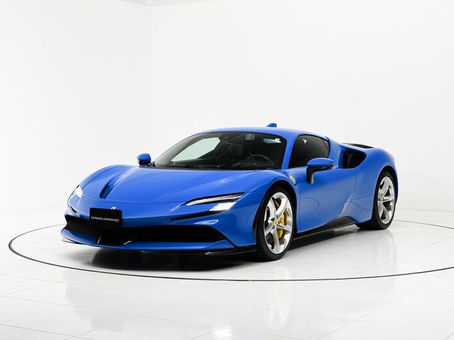 ＳＦ９０ストラダーレ アセット　フィオラノ　Ｆ１　ＤＣＴ　Ｅ４ＷＤ　左Ｈ　フェラーリ認定中古車　メーカー保証付　フェラーリ・ロードサイドアシスタンス　Ｆｅｒｒａｒｉ　Ａｐｐｒｏｖｅｄ（8枚目）