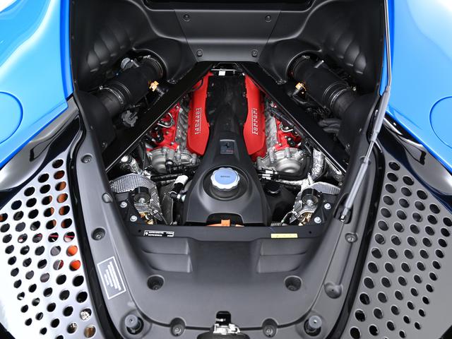 ＳＦ９０ストラダーレ アセット　フィオラノ　Ｆ１　ＤＣＴ　Ｅ４ＷＤ　左Ｈ　フェラーリ認定中古車　メーカー保証付　フェラーリ・ロードサイドアシスタンス　Ｆｅｒｒａｒｉ　Ａｐｐｒｏｖｅｄ（18枚目）