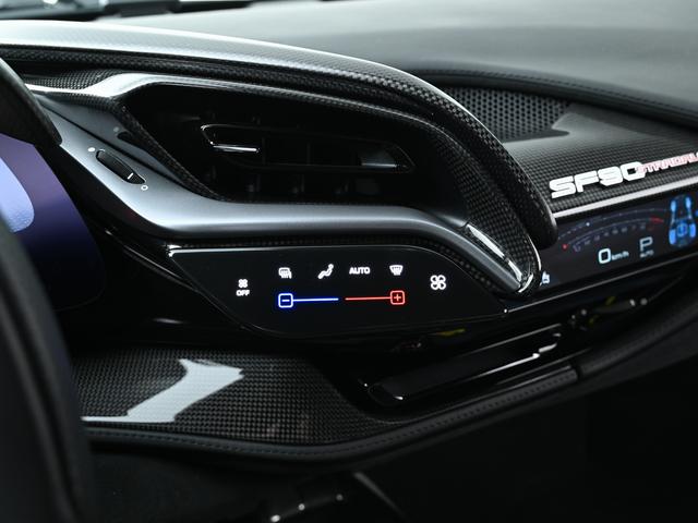 ＳＦ９０ストラダーレ アセット　フィオラノ　Ｆ１　ＤＣＴ　Ｅ４ＷＤ　左Ｈ　フェラーリ認定中古車　メーカー保証付　フェラーリ・ロードサイドアシスタンス　Ｆｅｒｒａｒｉ　Ａｐｐｒｏｖｅｄ（27枚目）