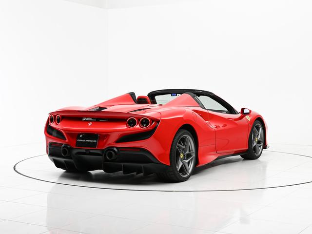 Ｆ８スパイダー Ｆ１　ＤＣＴ　左Ｈ　Ａｐｐｌｅ　Ｃａｒｐｌａｙ　フェラーリ認定中古車　メーカー保証付　フェラーリ・ロードサイドアシスタンス　Ｆｅｒｒａｒｉ　Ａｐｐｒｏｖｅｄ（9枚目）