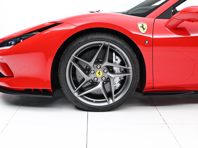 Ｆ８スパイダー Ｆ１　ＤＣＴ　左Ｈ　Ａｐｐｌｅ　Ｃａｒｐｌａｙ　フェラーリ認定中古車　メーカー保証付　フェラーリ・ロードサイドアシスタンス　Ｆｅｒｒａｒｉ　Ａｐｐｒｏｖｅｄ（16枚目）