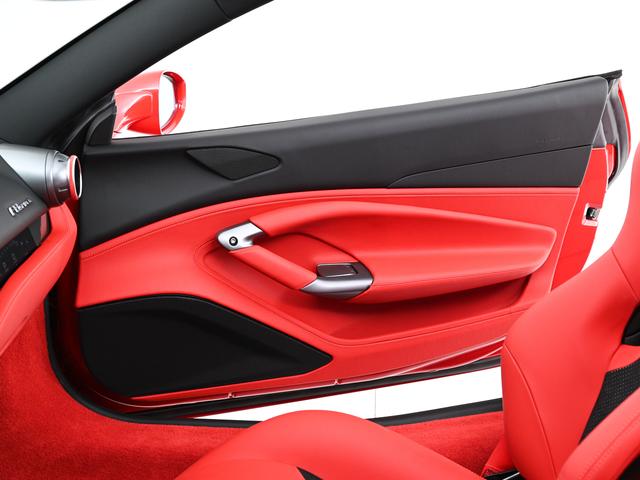 Ｆ８スパイダー Ｆ１　ＤＣＴ　左Ｈ　Ａｐｐｌｅ　Ｃａｒｐｌａｙ　フェラーリ認定中古車　メーカー保証付　フェラーリ・ロードサイドアシスタンス　Ｆｅｒｒａｒｉ　Ａｐｐｒｏｖｅｄ（29枚目）