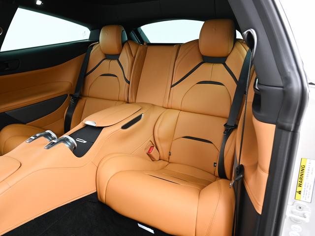 ＧＴＣ４ルッソ ６．３　４ＷＤ　左Ｈ　Ａｐｐｌｅ　Ｃａｒｐｌａｙ　フェラーリ認定中古車　メーカー保証付　フェラーリ・ロードサイドアシスタンス　Ｆｅｒｒａｒｉ　Ａｐｐｒｏｖｅｄ（17枚目）