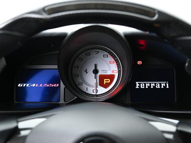 ＧＴＣ４ルッソ ６．３　４ＷＤ　左Ｈ　Ａｐｐｌｅ　Ｃａｒｐｌａｙ　フェラーリ認定中古車　メーカー保証付　フェラーリ・ロードサイドアシスタンス　Ｆｅｒｒａｒｉ　Ａｐｐｒｏｖｅｄ（21枚目）