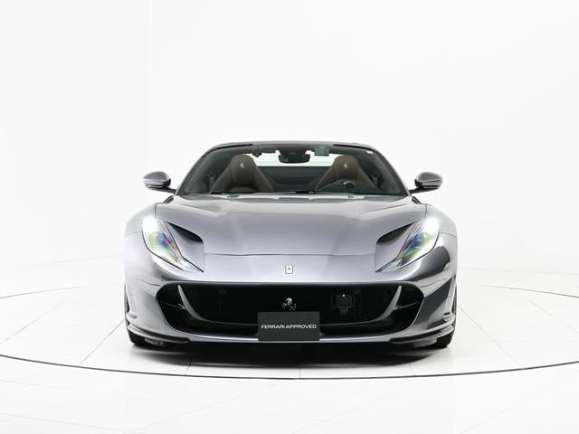 ８１２ＧＴＳ Ｆ１　ＤＣＴ　左Ｈ　スペシャルカラー（Ｇｒｉｇｉｏ　ＧＴＳ）　フェラーリ認定中古車　メーカー保証付　フェラーリ・ロードサイドアシスタンス　Ｆｅｒｒａｒｉ　Ａｐｐｒｏｖｅｄ（5枚目）