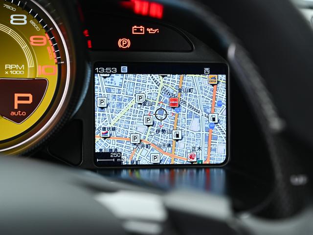 ８１２ＧＴＳ Ｆ１　ＤＣＴ　左Ｈ　スペシャルカラー（Ｇｒｉｇｉｏ　ＧＴＳ）　フェラーリ認定中古車　メーカー保証付　フェラーリ・ロードサイドアシスタンス　Ｆｅｒｒａｒｉ　Ａｐｐｒｏｖｅｄ（23枚目）