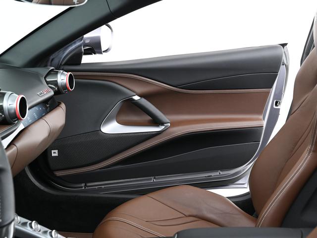 ８１２ＧＴＳ Ｆ１　ＤＣＴ　左Ｈ　スペシャルカラー（Ｇｒｉｇｉｏ　ＧＴＳ）　フェラーリ認定中古車　メーカー保証付　フェラーリ・ロードサイドアシスタンス　Ｆｅｒｒａｒｉ　Ａｐｐｒｏｖｅｄ（29枚目）