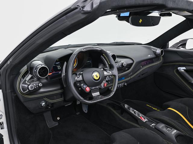 F8スパイダー フェラーリ認定中古車 正規ディーラー車 メーカー保証付 フェラーリ・ロードサイドアシスタンス Ferrari Approved(2枚目)