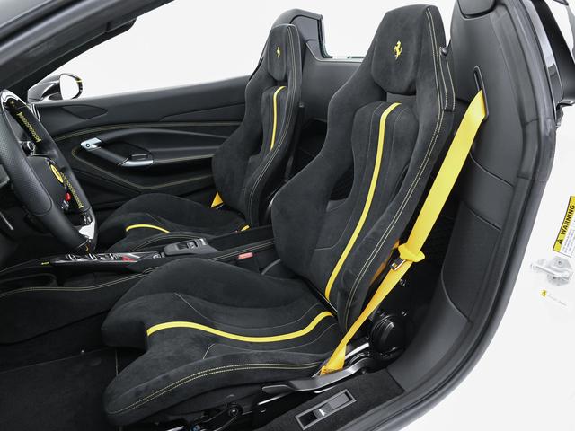 F8スパイダー フェラーリ認定中古車 正規ディーラー車 メーカー保証付 フェラーリ・ロードサイドアシスタンス Ferrari Approved(3枚目)