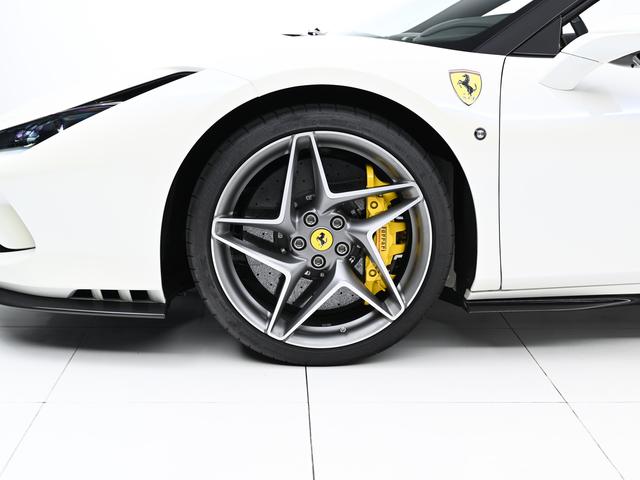 F8スパイダー フェラーリ認定中古車 正規ディーラー車 メーカー保証付 フェラーリ・ロードサイドアシスタンス Ferrari Approved(17枚目)