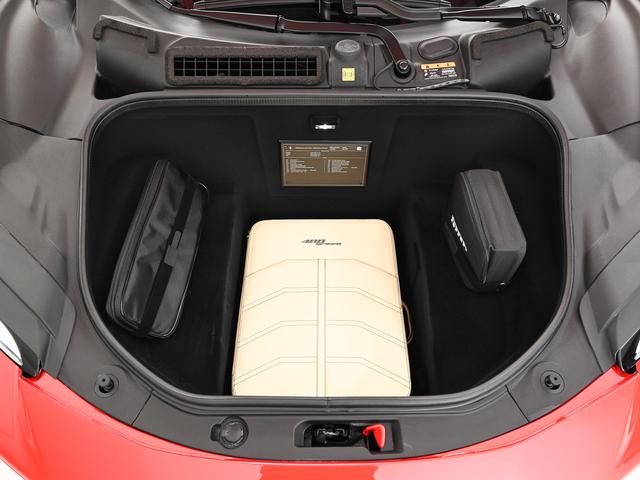 296GTB F1 DCT 左H リフター Apple Carplay フェラーリ認定中古車 正規ディーラー車 メーカー保証付 フェラーリ・ロードサイドアシスタンス Ferrari Approved(33枚目)