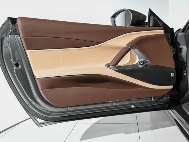 812GTS フェラーリ認定中古車 メーカー保証付 フェラーリ・ロードサイドアシスタンス Ferrari Approved(17枚目)