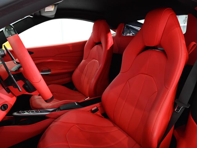 Ｆ８トリブート 　フェラーリ認定中古車　メーカー保証付　フェラーリ・ロードサイドアシスタンス　Ｆｅｒｒａｒｉ　Ａｐｐｒｏｖｅｄ（3枚目）