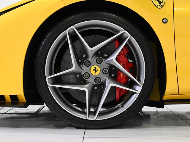 Ｆ８トリブート 　フェラーリ認定中古車　メーカー保証付　フェラーリ・ロードサイドアシスタンス　Ｆｅｒｒａｒｉ　Ａｐｐｒｏｖｅｄ（15枚目）