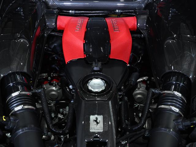 Ｆ８トリブート 　フェラーリ認定中古車　メーカー保証付　フェラーリ・ロードサイドアシスタンス　Ｆｅｒｒａｒｉ　Ａｐｐｒｏｖｅｄ（16枚目）