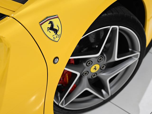 Ｆ８トリブート 　フェラーリ認定中古車　メーカー保証付　フェラーリ・ロードサイドアシスタンス　Ｆｅｒｒａｒｉ　Ａｐｐｒｏｖｅｄ（36枚目）
