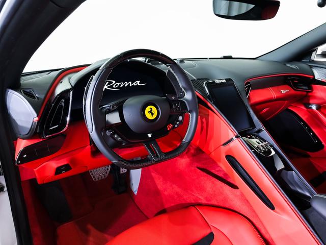 ローマ フェラーリ認定中古車 メーカー保証付 フェラーリ・ロードサイドアシスタンス Ferrari Approved Bianco Cervino マグネライドショックアブソーバーシステム(2枚目)