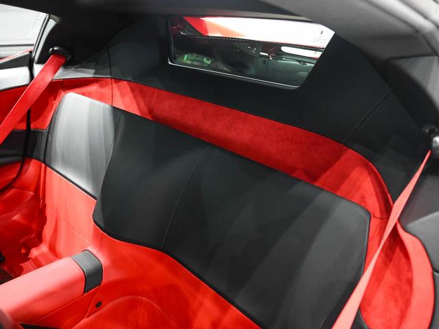 ＳＦ９０ストラダーレ 　フェラーリ認定中古車　メーカー保証付　フェラーリ・ロードサイドアシスタンス　Ｆｅｒｒａｒｉ　Ａｐｐｒｏｖｅｄ（12枚目）
