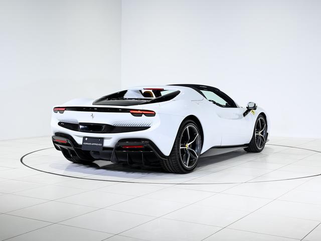 ２９６ＧＴＳ 　フェラーリ認定中古車　メーカー保証付　フェラーリ・ロードサイドアシスタンス　Ｆｅｒｒａｒｉ　Ａｐｐｒｏｖｅｄ（9枚目）