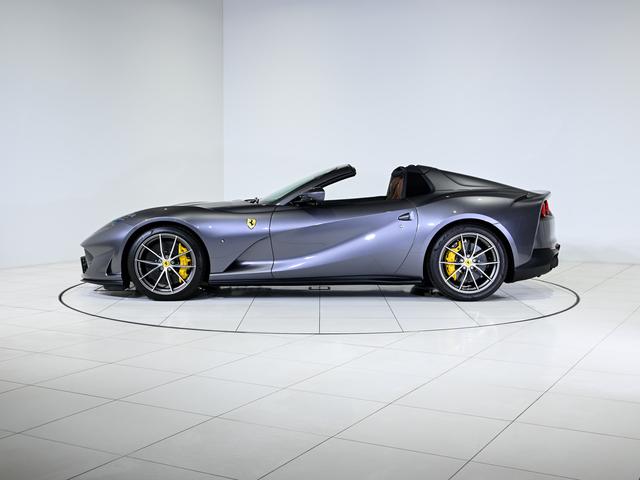 ８１２ＧＴＳ 　フェラーリ認定中古車　メーカー保証付　フェラーリ・ロードサイドアシスタンス　Ｆｅｒｒａｒｉ　Ａｐｐｒｏｖｅｄ（7枚目）