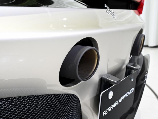 ＳＦ９０ストラダーレ 　フェラーリ認定中古車　メーカー保証付　フェラーリ・ロードサイドアシスタンス　Ｆｅｒｒａｒｉ　Ａｐｐｒｏｖｅｄ（33枚目）