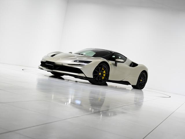 ＳＦ９０ストラダーレ 　フェラーリ認定中古車　メーカー保証付　フェラーリ・ロードサイドアシスタンス　Ｆｅｒｒａｒｉ　Ａｐｐｒｏｖｅｄ（40枚目）