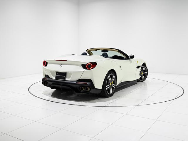 ポルトフィーノ Ｆ１　ＤＣＴ　マグネライドショックアブソーバーシステム　フェラーリ認定中古車　メーカー保証付　フェラーリ・ロードサイドアシスタンス　Ｆｅｒｒａｒｉ　Ａｐｐｒｏｖｅｄ（32枚目）