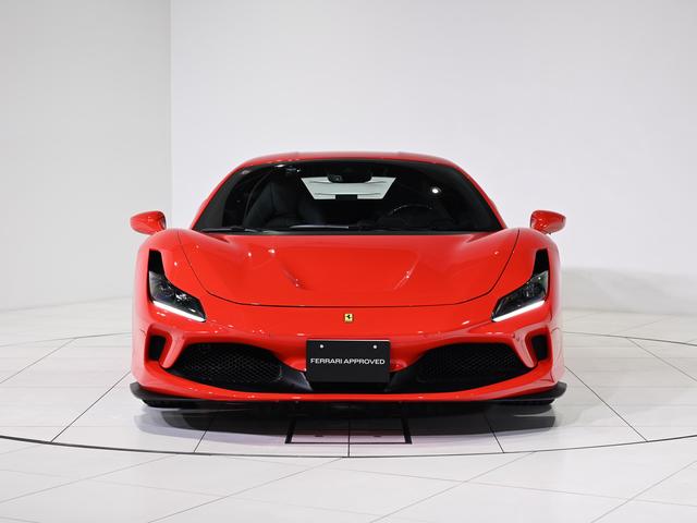 Ｆ８トリブート Ｆ１　ＤＣＴ　ボンネットアッパインサートブラックマット　フェラーリ認定中古車　メーカー保証付　フェラーリ・ロードサイドアシスタンス　Ｆｅｒｒａｒｉ　Ａｐｐｒｏｖｅｄ（5枚目）