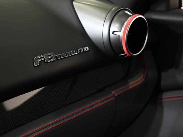 Ｆ８トリブート Ｆ１　ＤＣＴ　ボンネットアッパインサートブラックマット　フェラーリ認定中古車　メーカー保証付　フェラーリ・ロードサイドアシスタンス　Ｆｅｒｒａｒｉ　Ａｐｐｒｏｖｅｄ（31枚目）