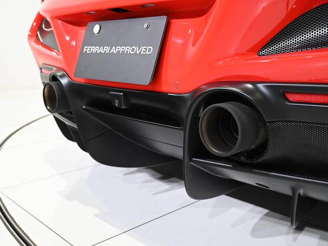 Ｆ８トリブート Ｆ１　ＤＣＴ　ボンネットアッパインサートブラックマット　フェラーリ認定中古車　メーカー保証付　フェラーリ・ロードサイドアシスタンス　Ｆｅｒｒａｒｉ　Ａｐｐｒｏｖｅｄ（32枚目）