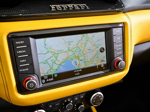 カリフォルニアＴ 　ボディーカラー　Ｇｉａｌｌｏ　Ｍｏｄｅｎａ（黄）にインテリアはＧｉａｌｌｏ（黄）の組み合わせでございます。（36枚目）