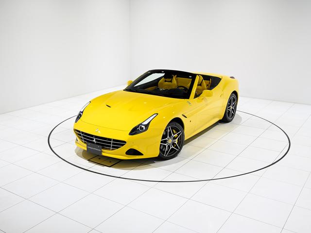 カリフォルニアＴ 　ボディーカラー　Ｇｉａｌｌｏ　Ｍｏｄｅｎａ（黄）にインテリアはＧｉａｌｌｏ（黄）の組み合わせでございます。（47枚目）