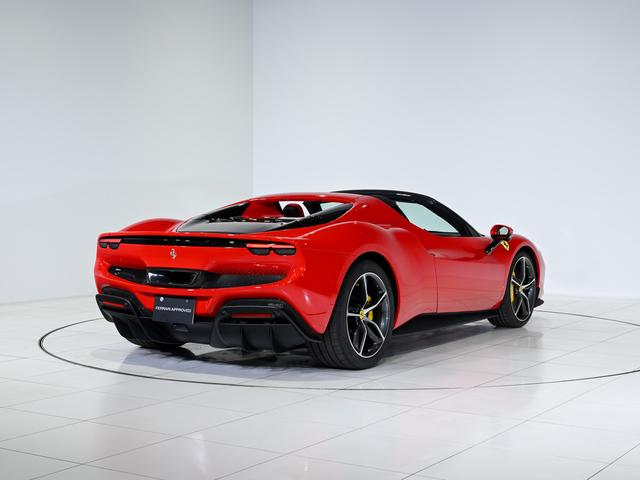 ２９６ＧＴＳ Ｆ１　ＤＣＴ　ベンチレーテッド・フル電動シート　フェラーリ認定中古車　メーカー保証付　フェラーリ・ロードサイドアシスタンス　Ｆｅｒｒａｒｉ　Ａｐｐｒｏｖｅｄ（10枚目）