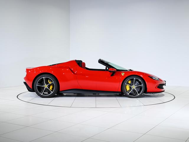 ２９６ＧＴＳ Ｆ１　ＤＣＴ　ベンチレーテッド・フル電動シート　フェラーリ認定中古車　メーカー保証付　フェラーリ・ロードサイドアシスタンス　Ｆｅｒｒａｒｉ　Ａｐｐｒｏｖｅｄ（31枚目）