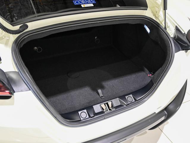 ローマ 　フェラーリ認定中古車　メーカー保証付　フェラーリ・ロードサイドアシスタンス　Ｆｅｒｒａｒｉ　Ａｐｐｒｏｖｅｄ（17枚目）