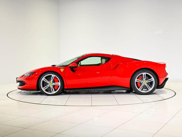 ２９６ＧＴＳ Ｆ１　ＤＣＴ　フェラーリ認定中古車　メーカー保証付　フェラーリ・ロードサイドアシスタンス　Ｆｅｒｒａｒｉ　Ａｐｐｒｏｖｅｄ（8枚目）